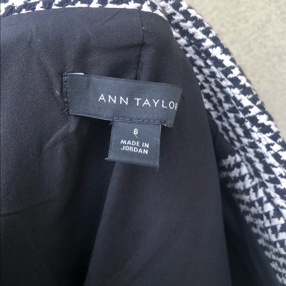 Ann Taylor Houndstooth One Button Blazer - Picture 4 of 9